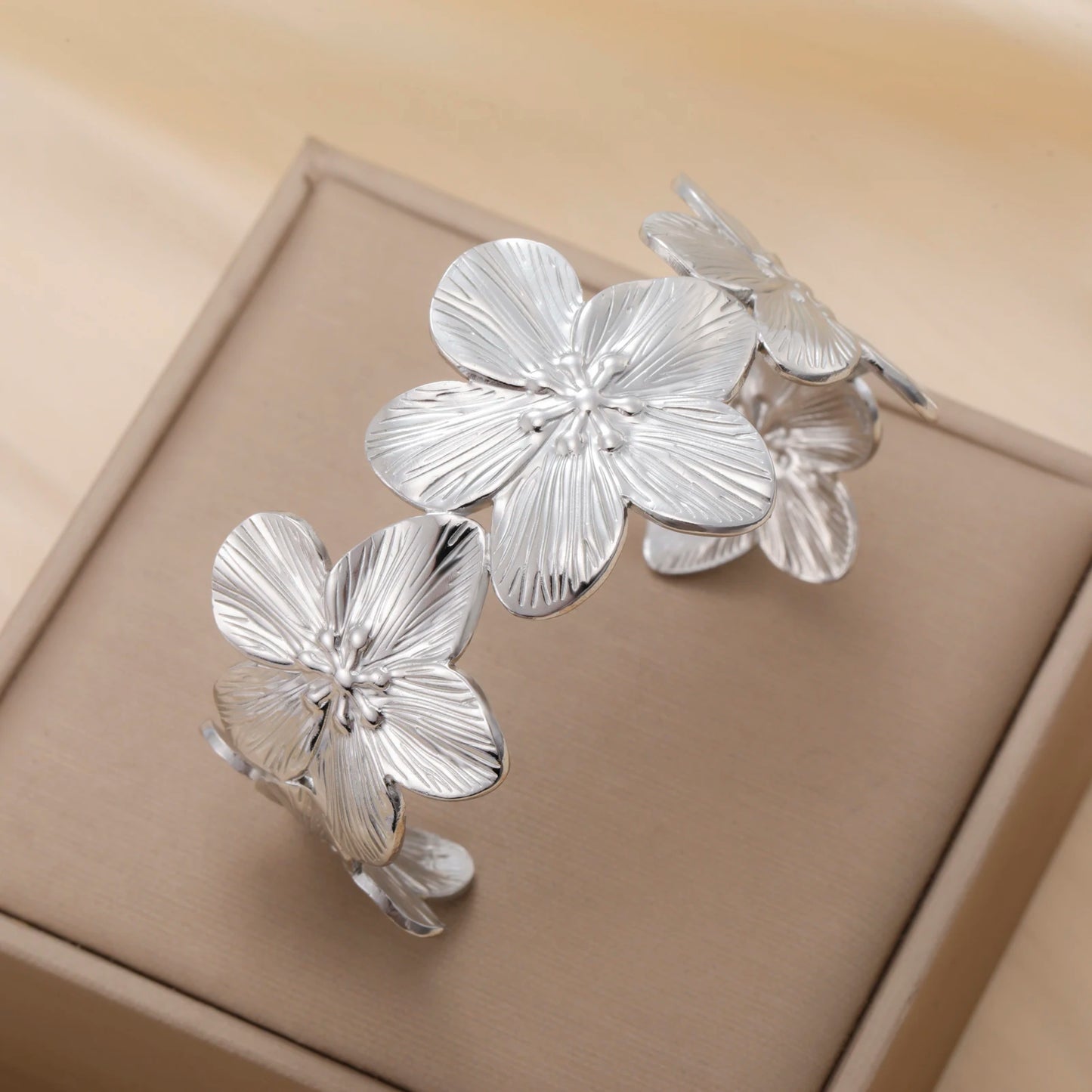 Big Flowers Cuff Bracelet