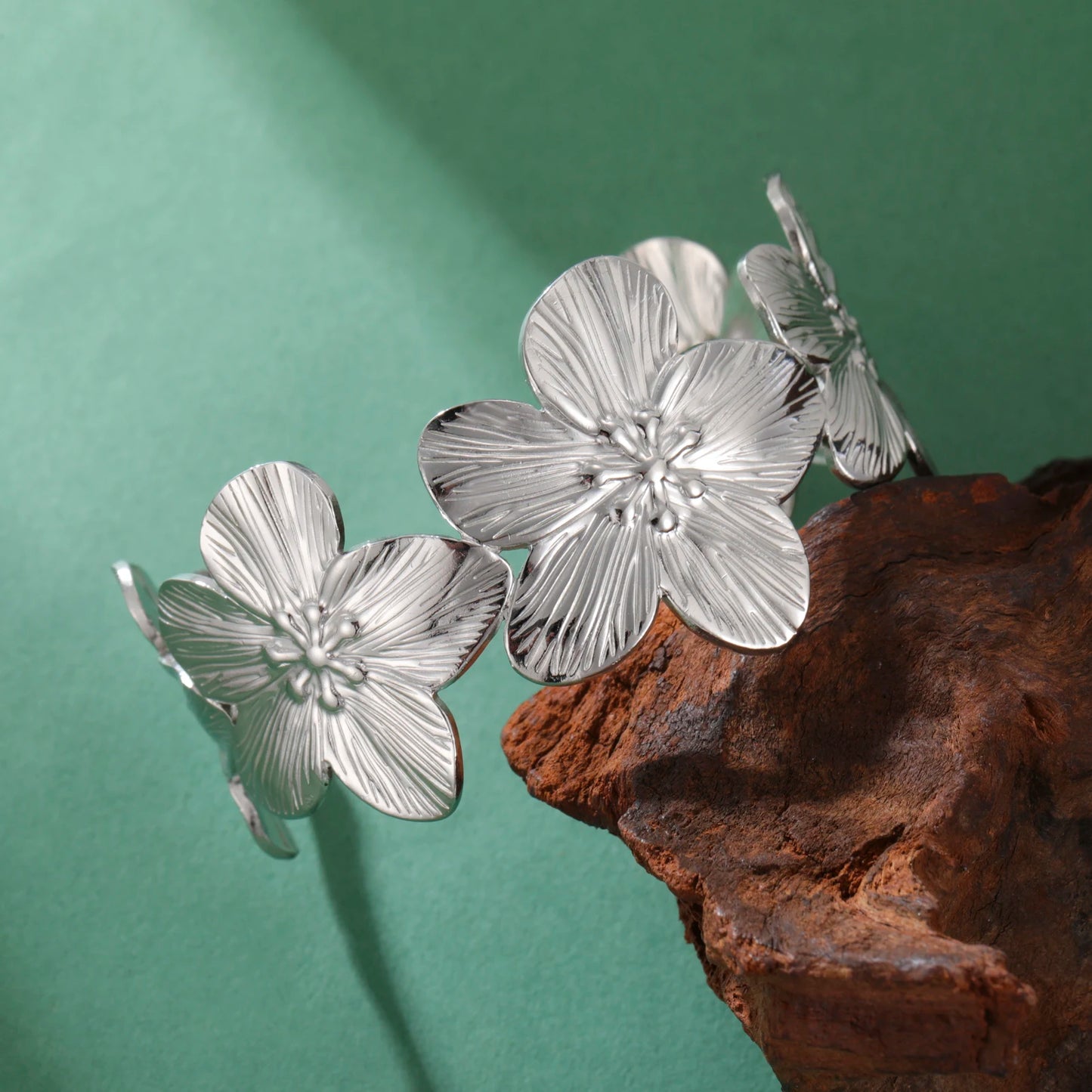 Big Flowers Cuff Bracelet
