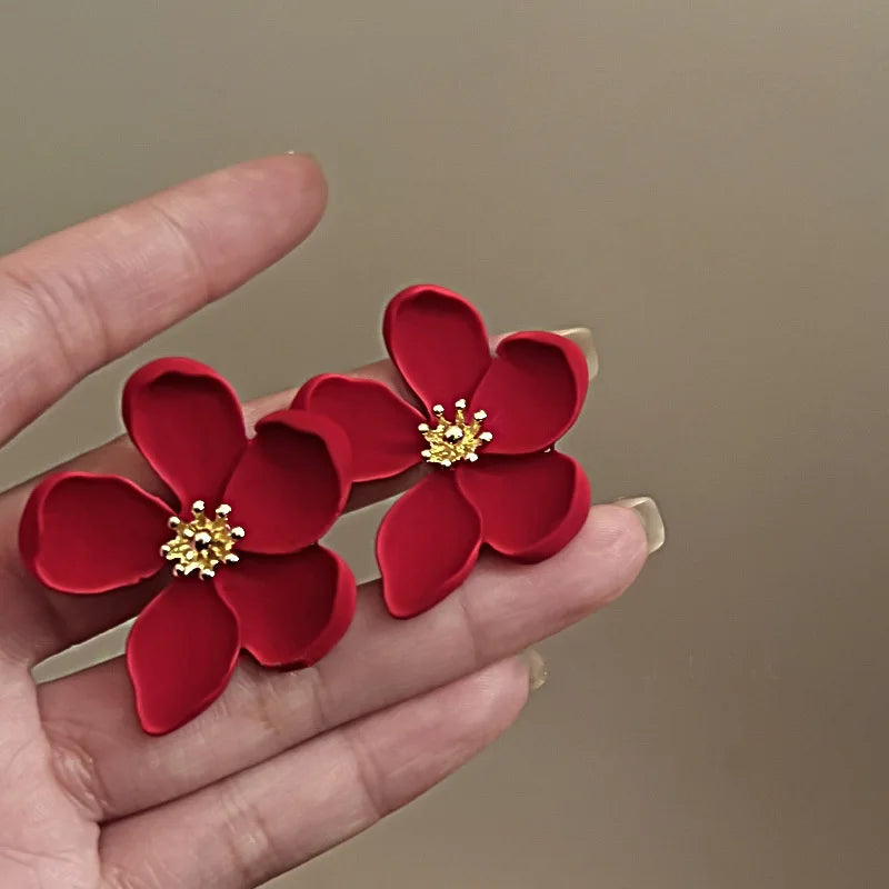 Rozy Flower Retro Earrings