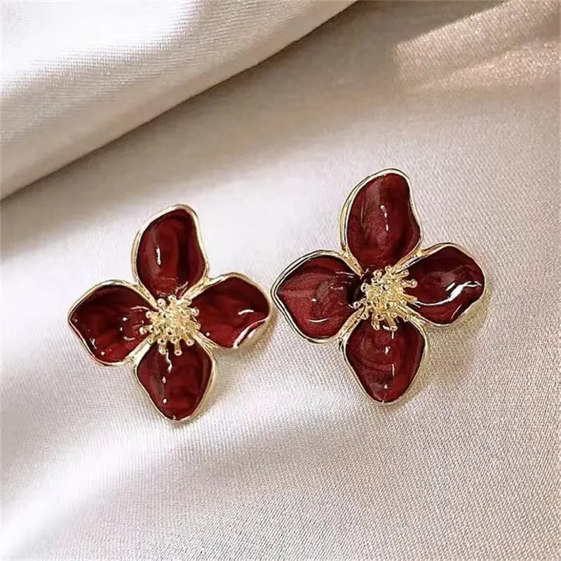 Rozy Flower Retro Earrings